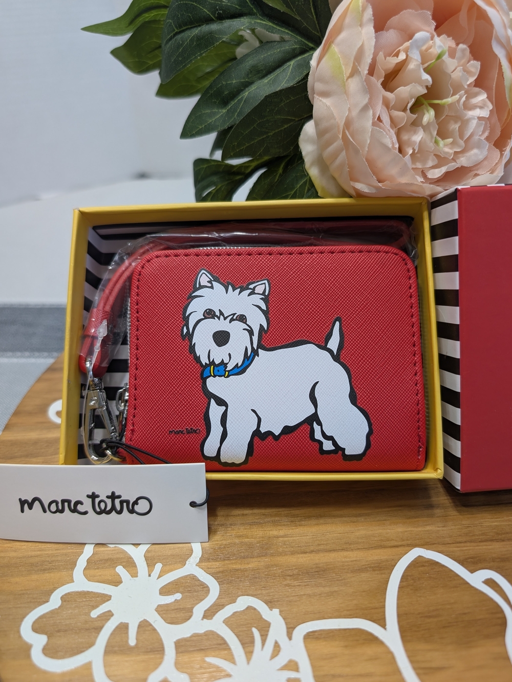 Marc Tetro Sm Red Westie Zip Wallet